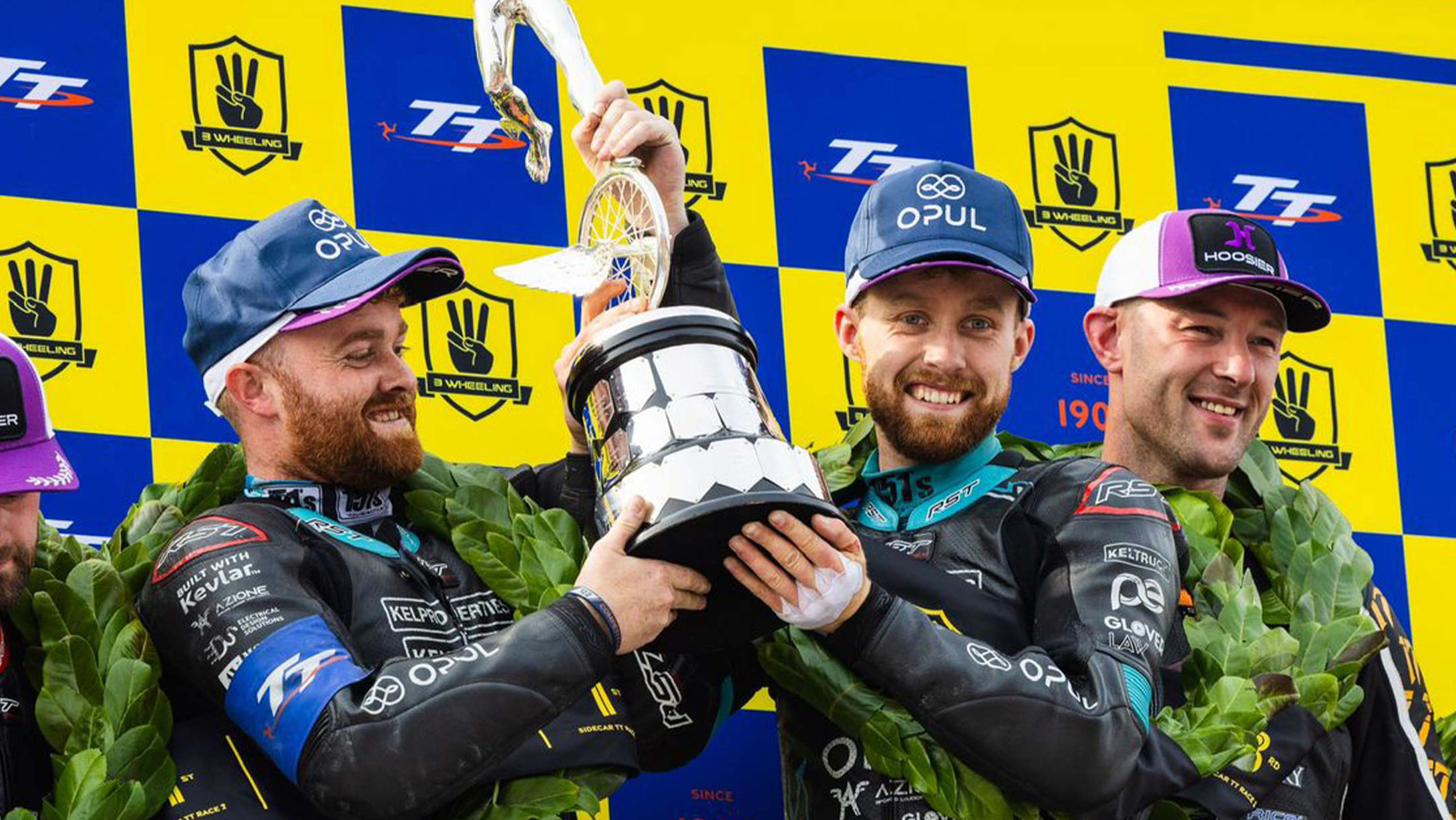 crowes sidecar tt race 2 copy.jpg