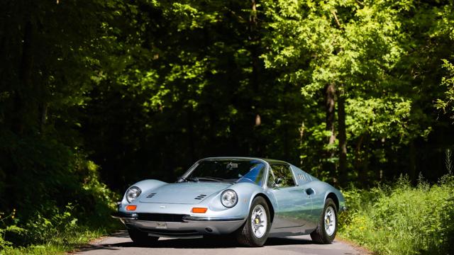 Ferrari_Dino_front.jpg