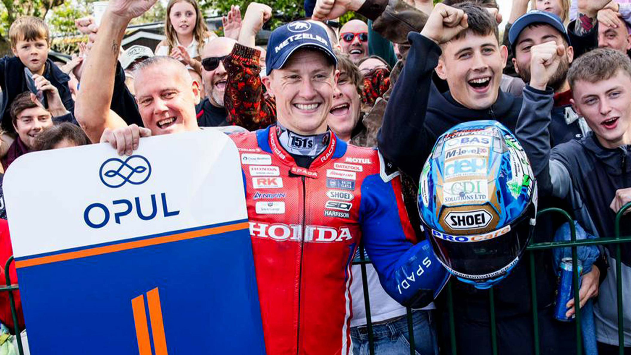 harrison superstock tt race 2 copy.jpg