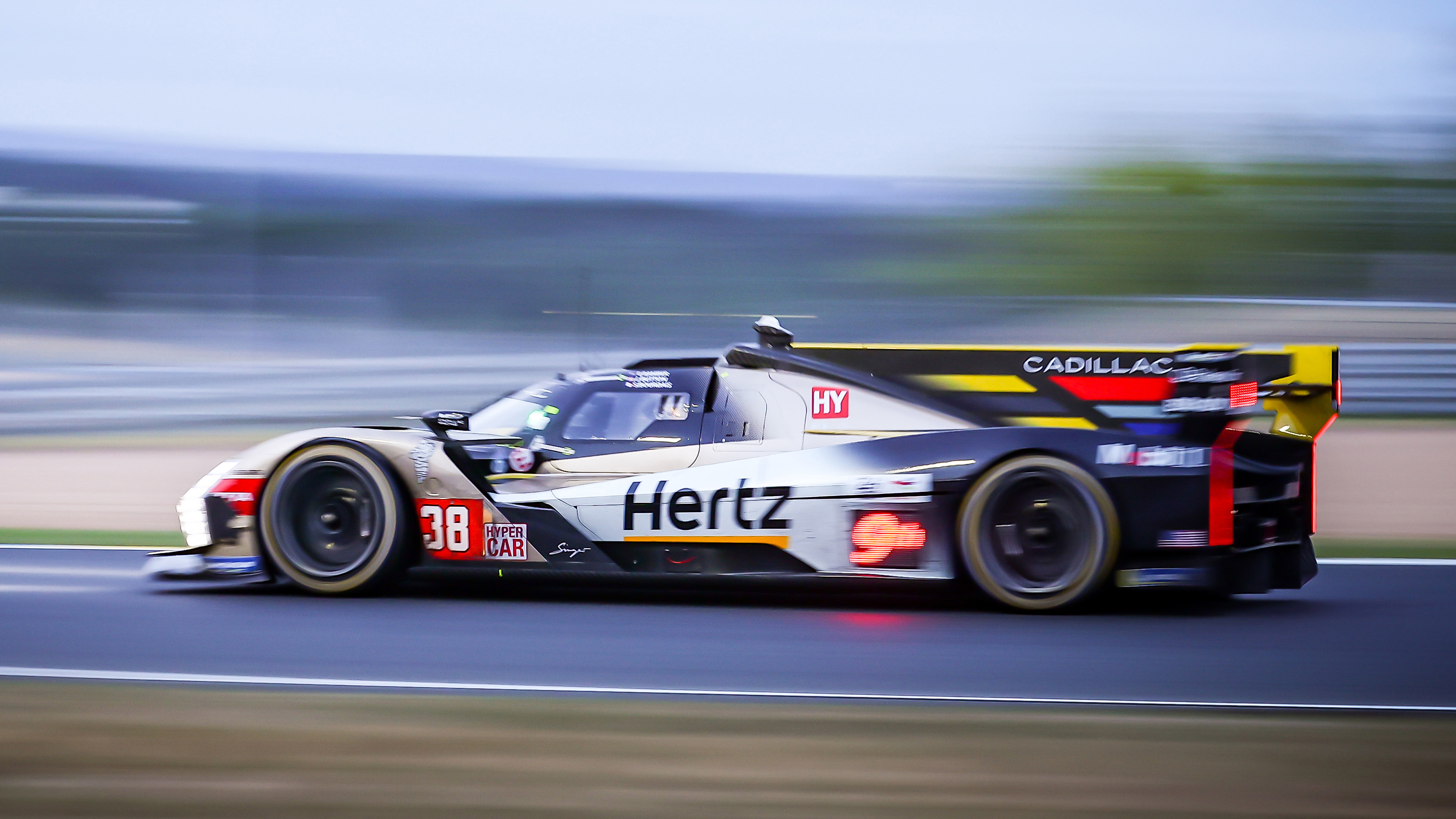 le mans 25 jota copy.jpg