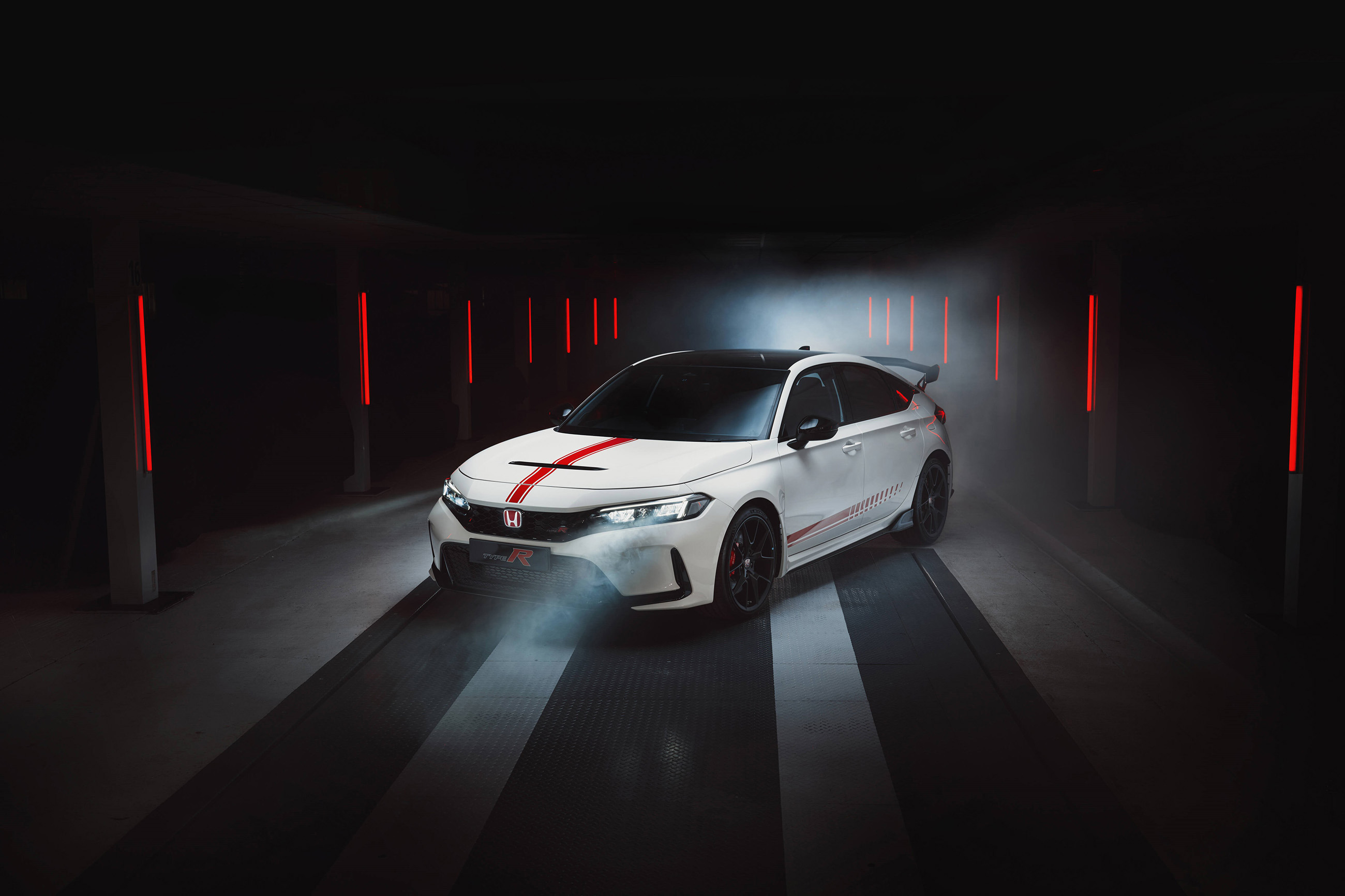 New cars to see at the 2025 Festival of Speed Honda Civic Type R 'Ultimate Edition'.jpg