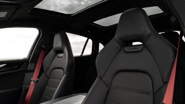 porsche panamera turbo e-hybird 19.jpg