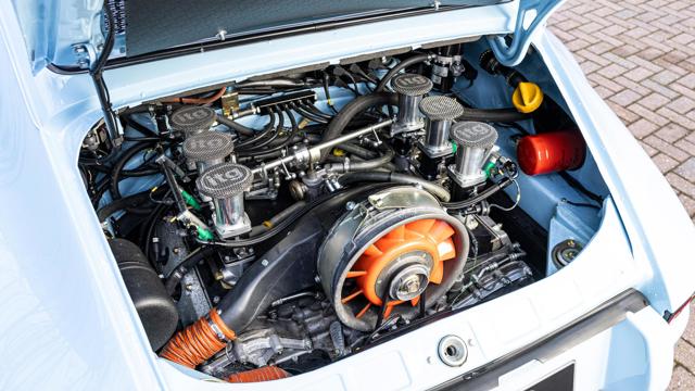 Porsche_911_Rindt_engine.jpg