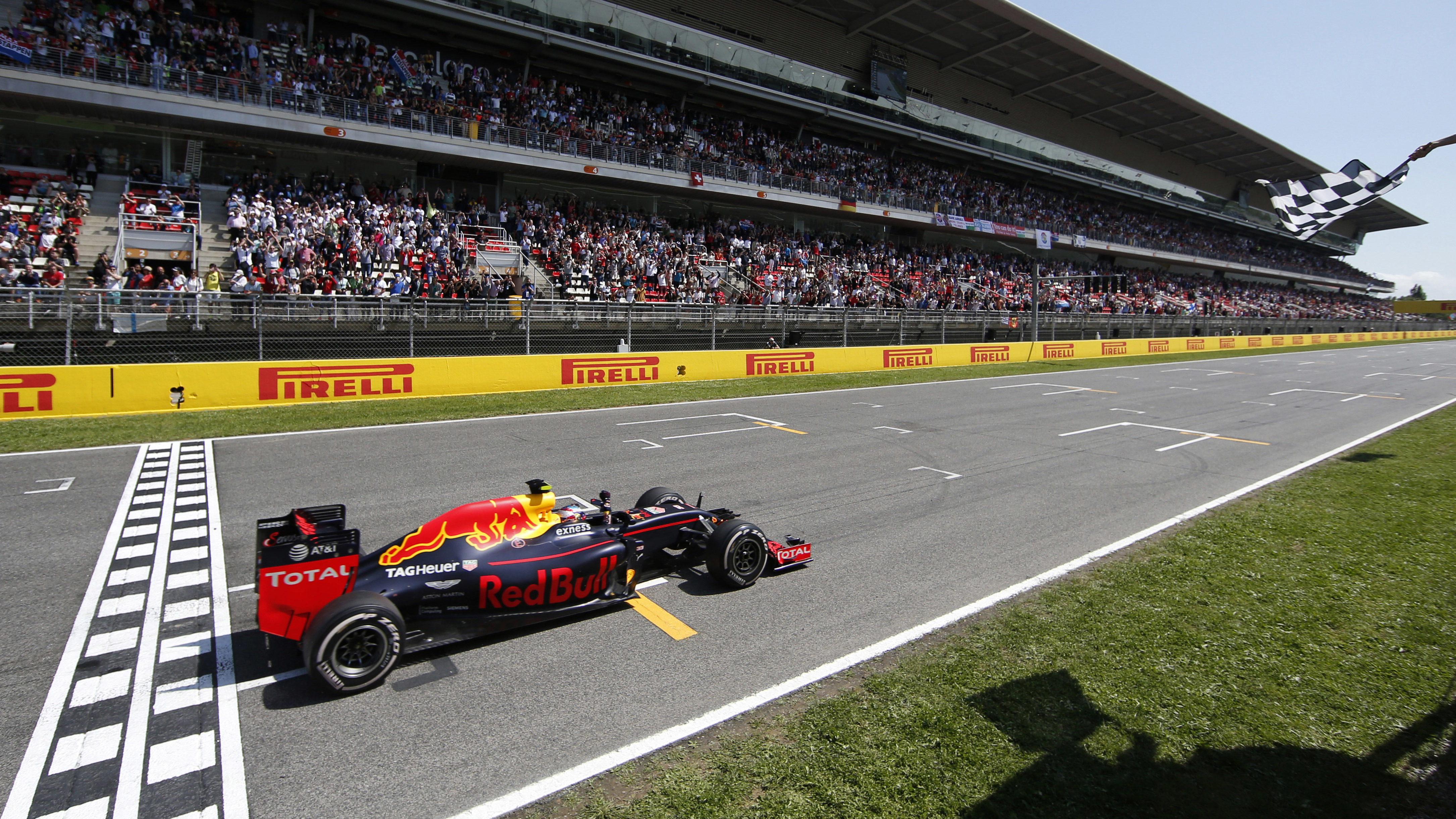 red bull moments verstappen 2016 copy.jpg